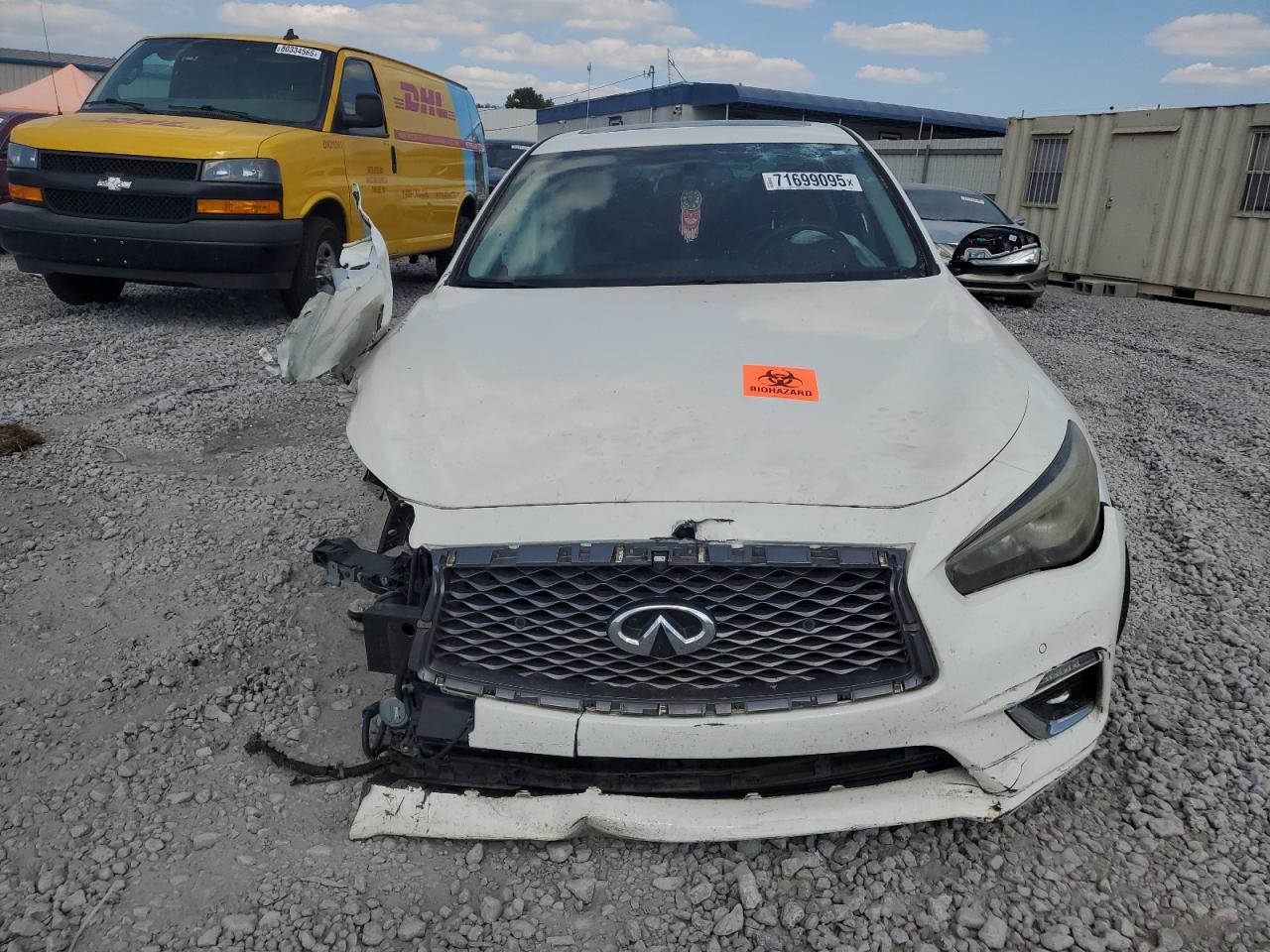 INFINITI Q50 Luxe