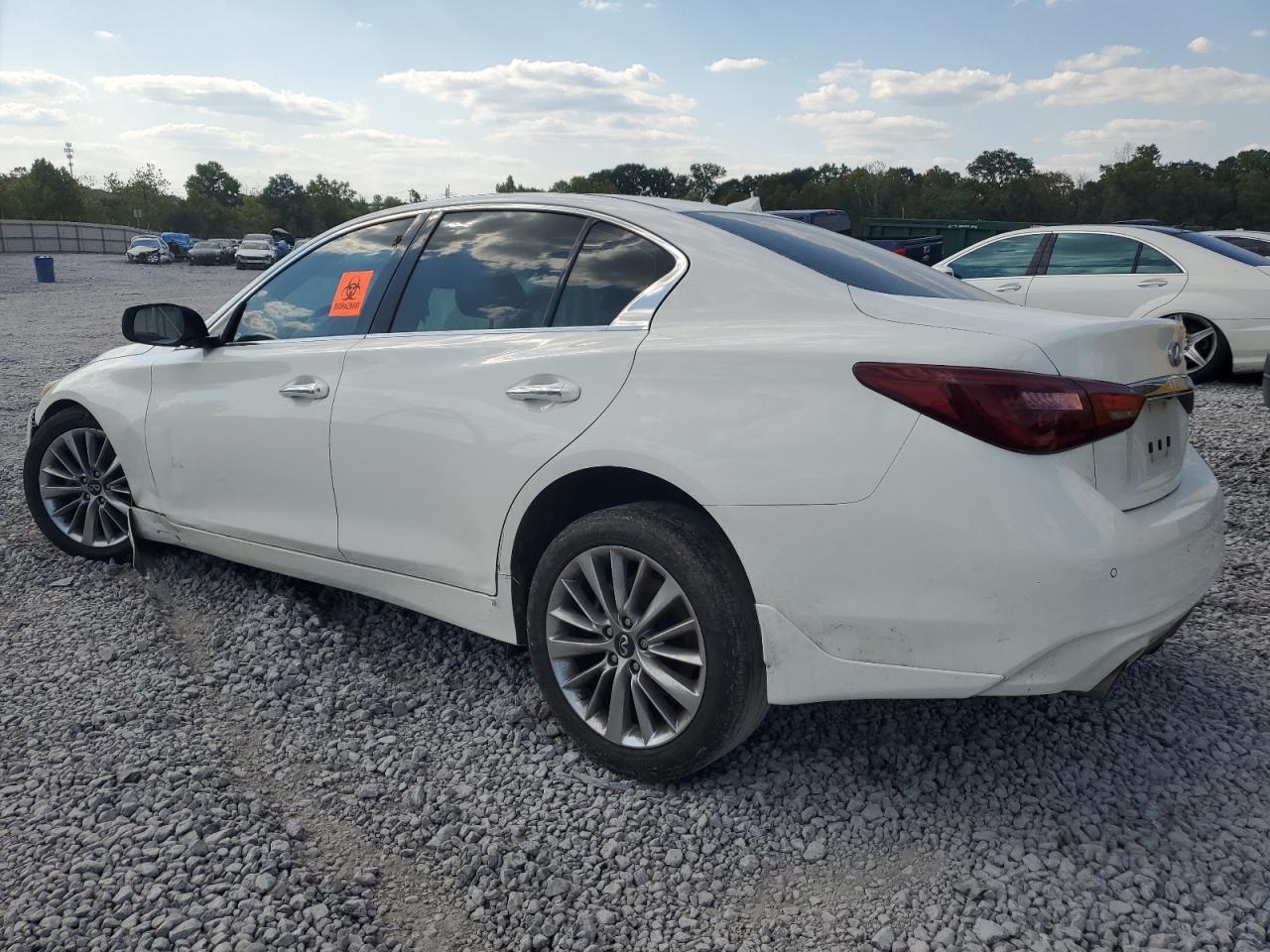 INFINITI Q50 Luxe
