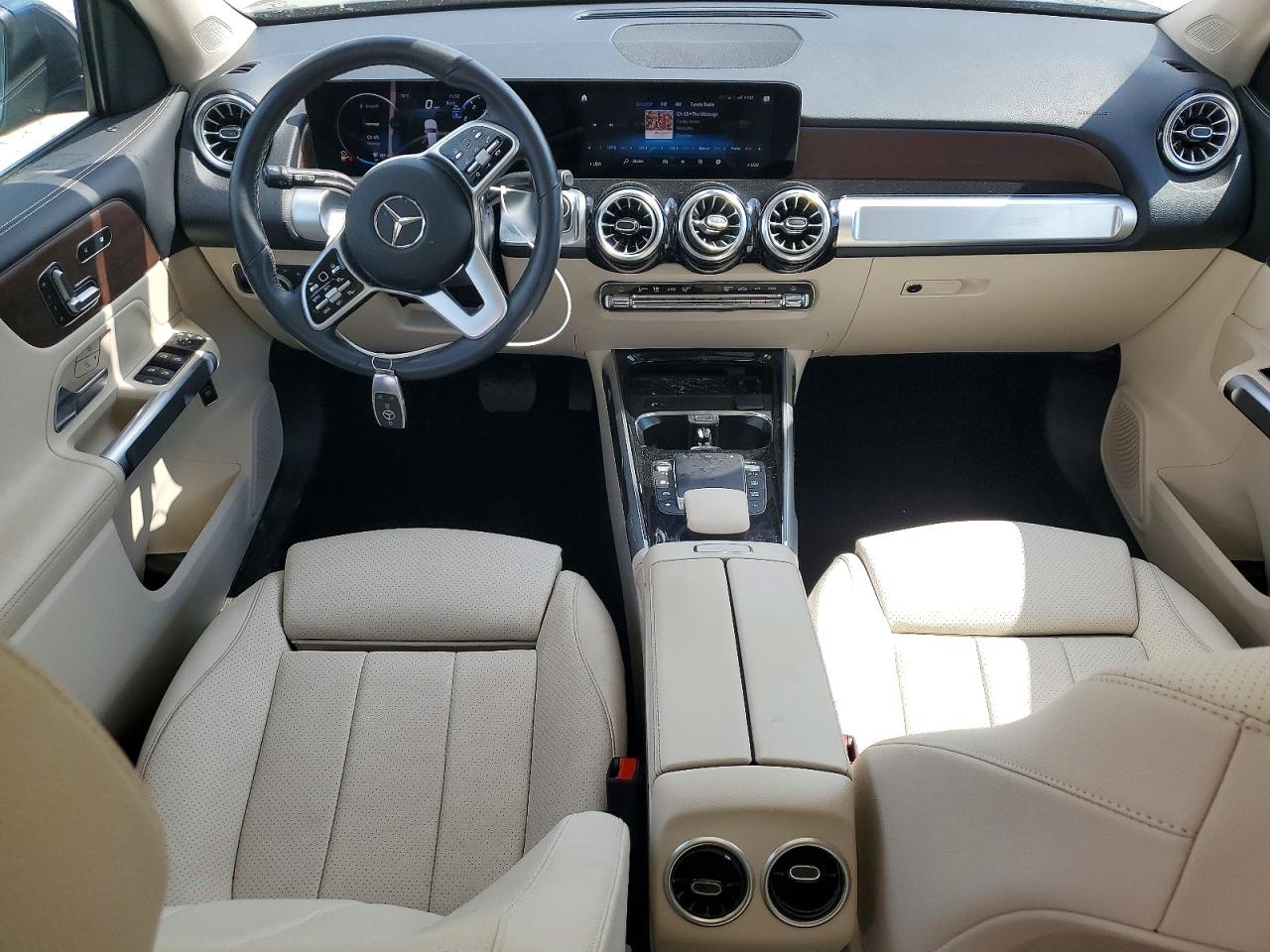 Mercedes-Benz GLB 250