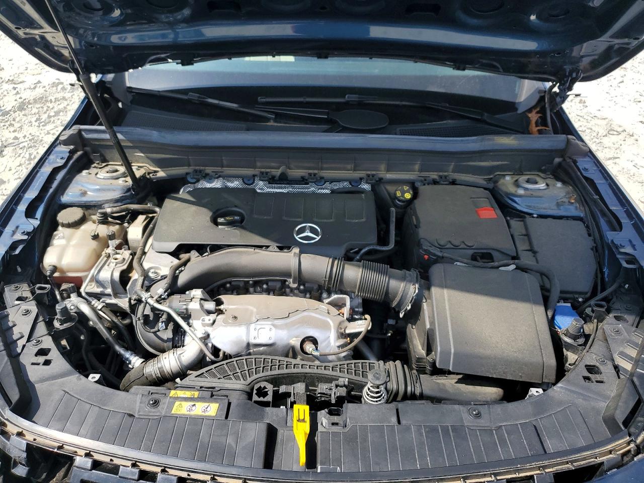 Mercedes-Benz GLB 250