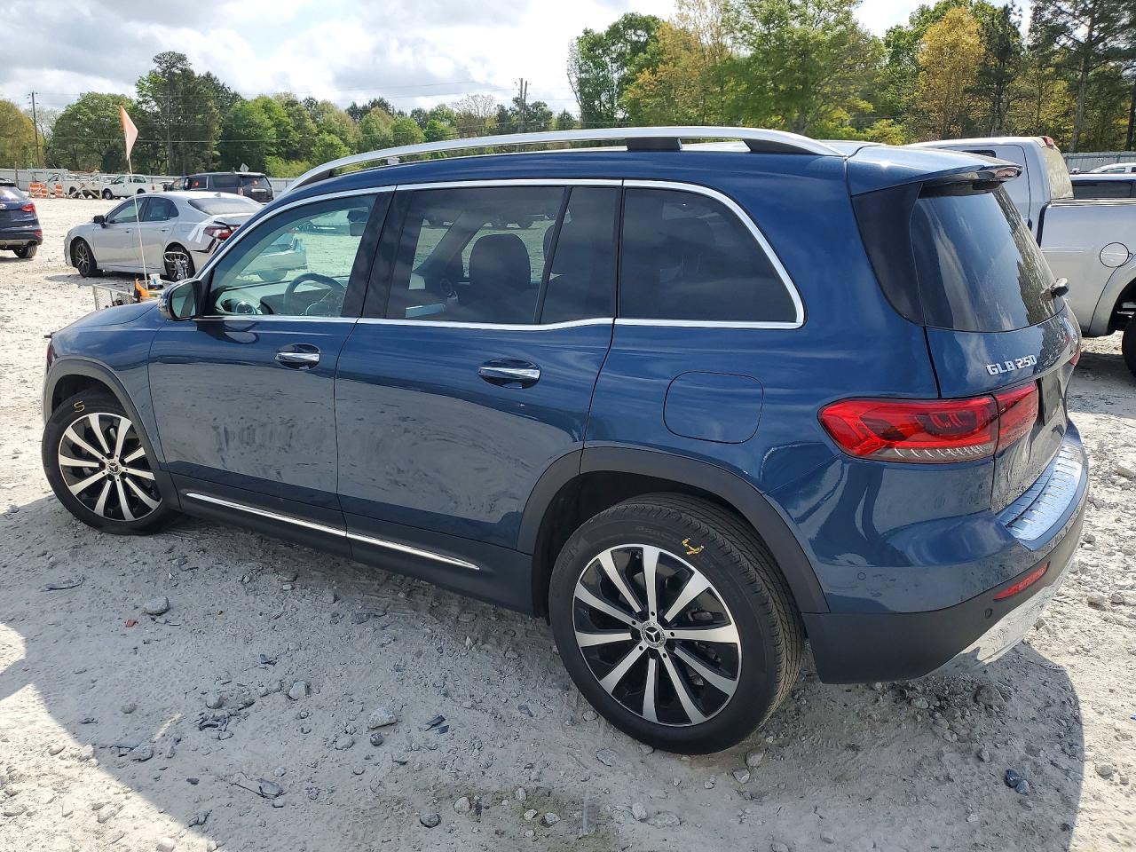 Mercedes-Benz GLB 250