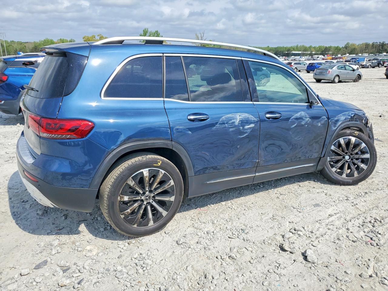 Mercedes-Benz GLB 250
