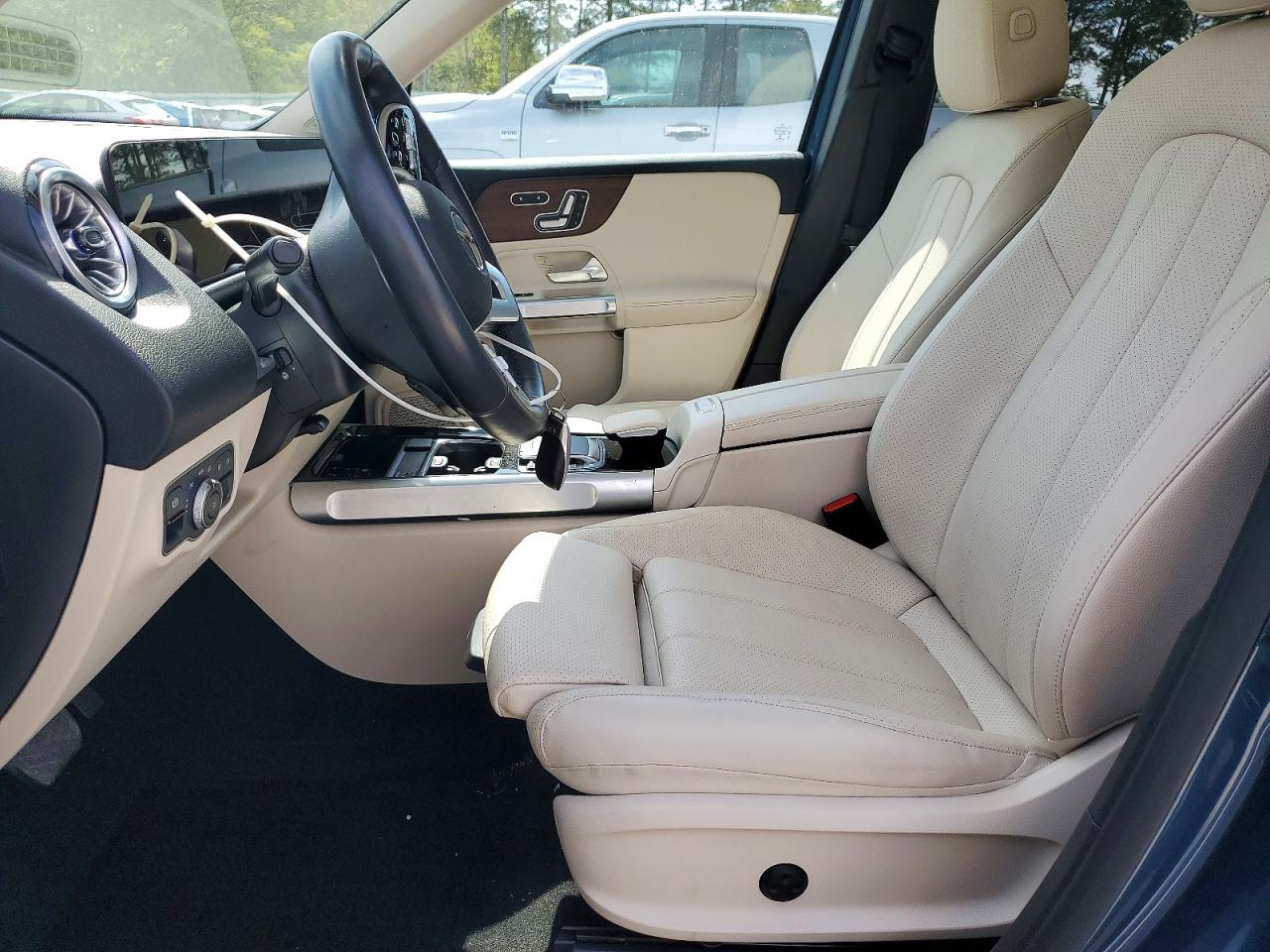 Mercedes-Benz GLB 250