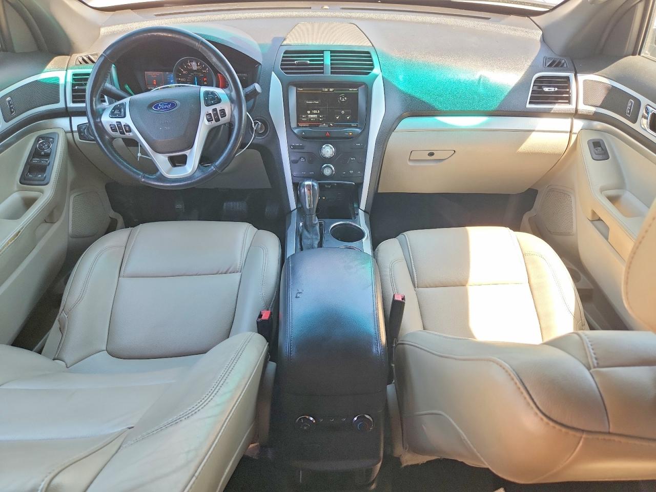 Ford Explorer Xlt