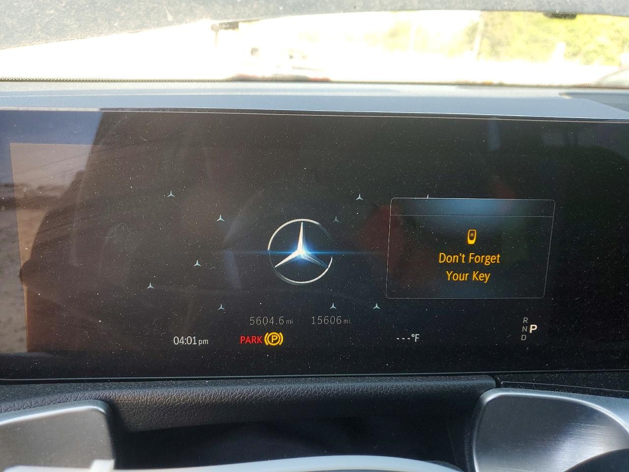 Mercedes-Benz EQB 300 4matic