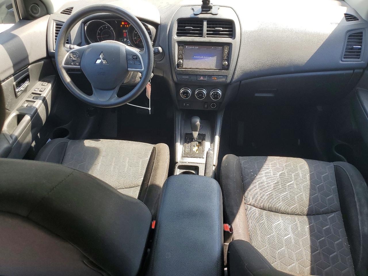 Mitsubishi Outlander Es