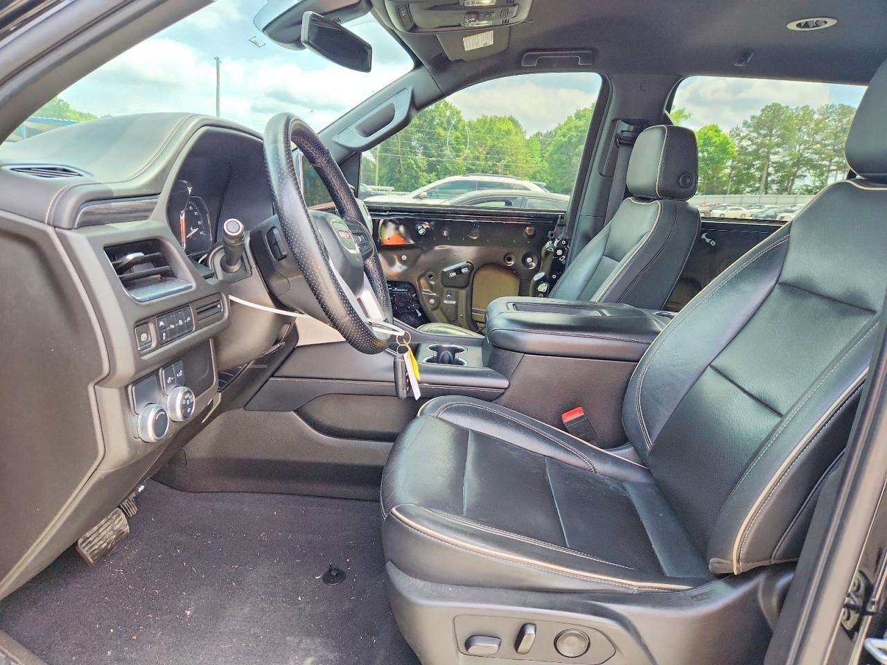 GMC Yukon C1500 Slt