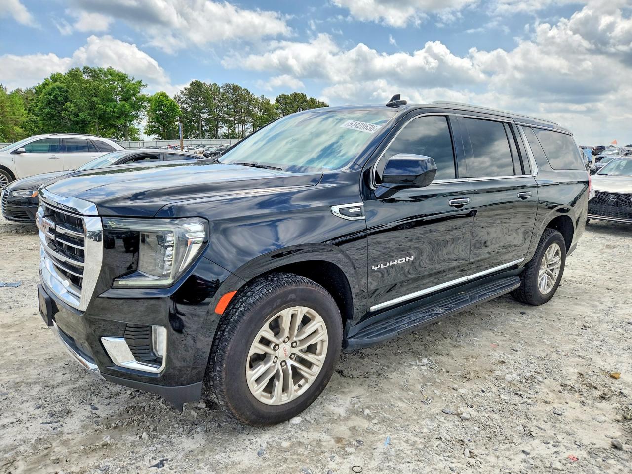 Salvage GMC Yukon Image
