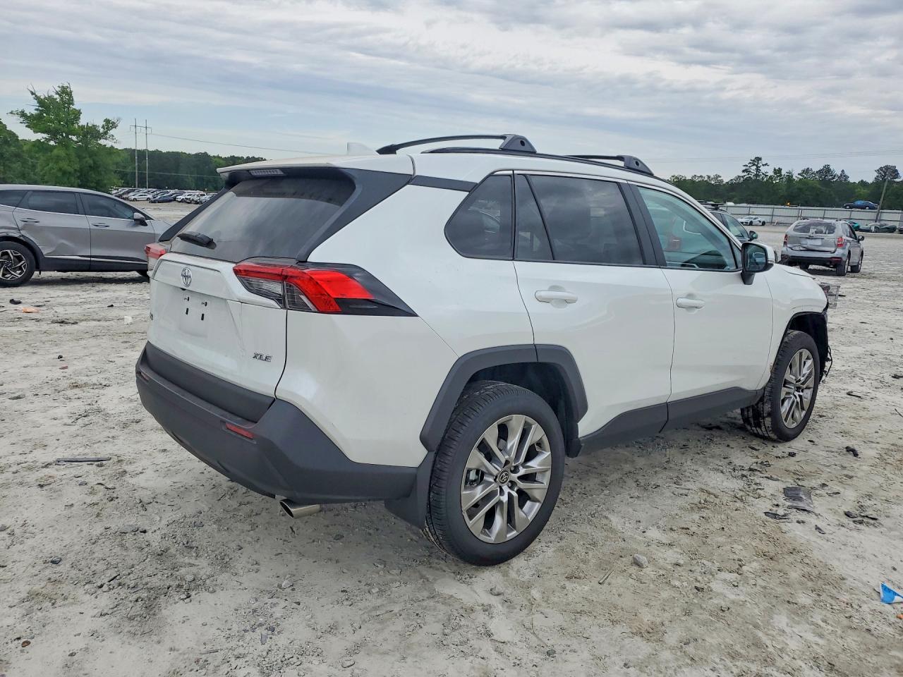 Toyota RAV4 Xle Premium