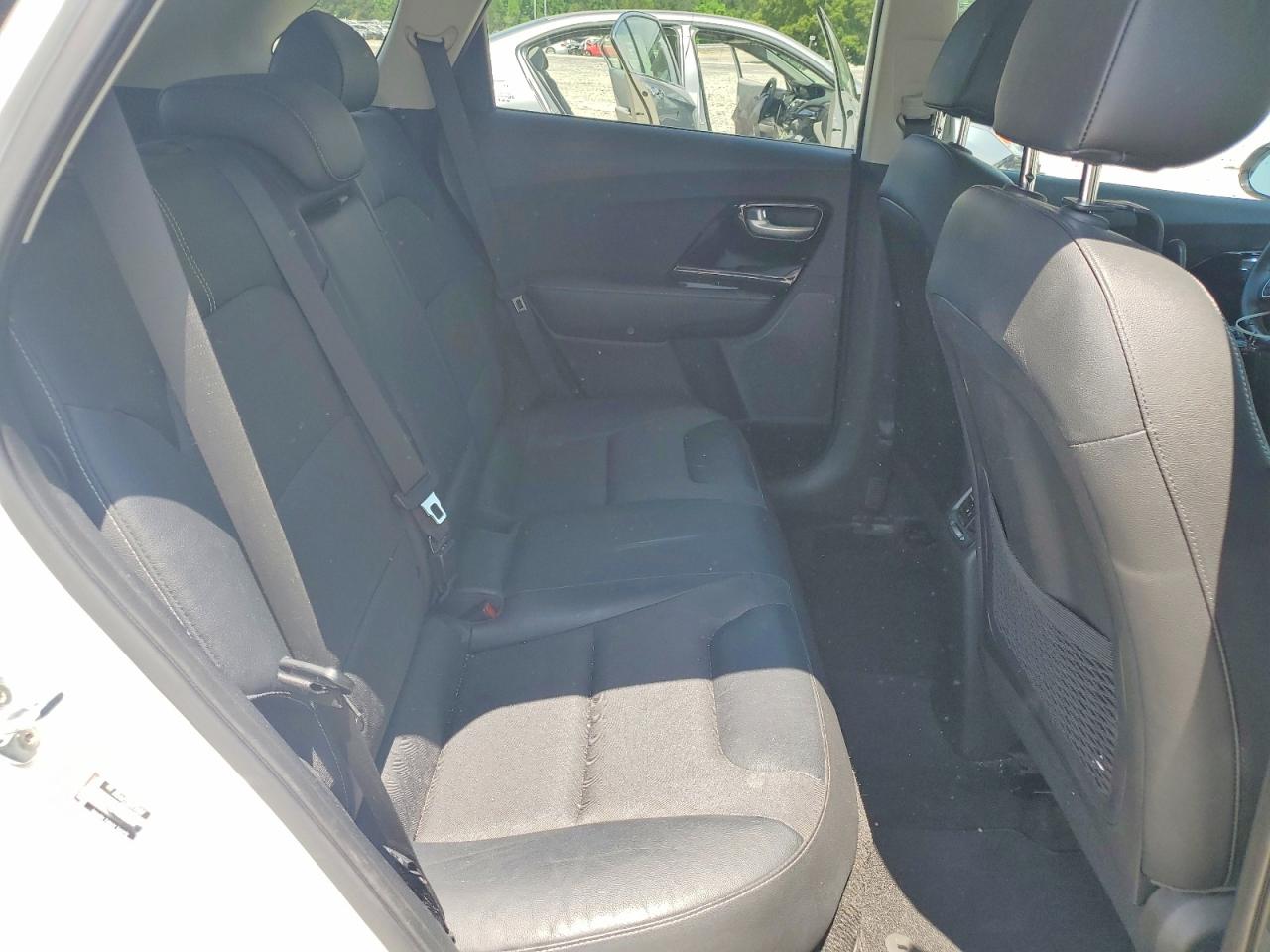 Kia Niro Ex