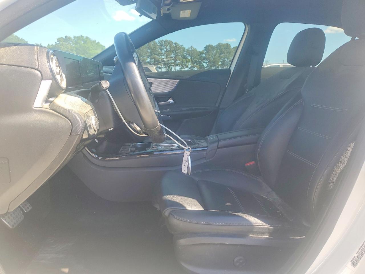 Mercedes-Benz A-Class 220