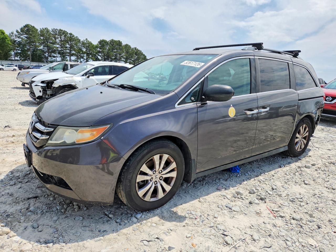Salvage Honda Odyssey Image