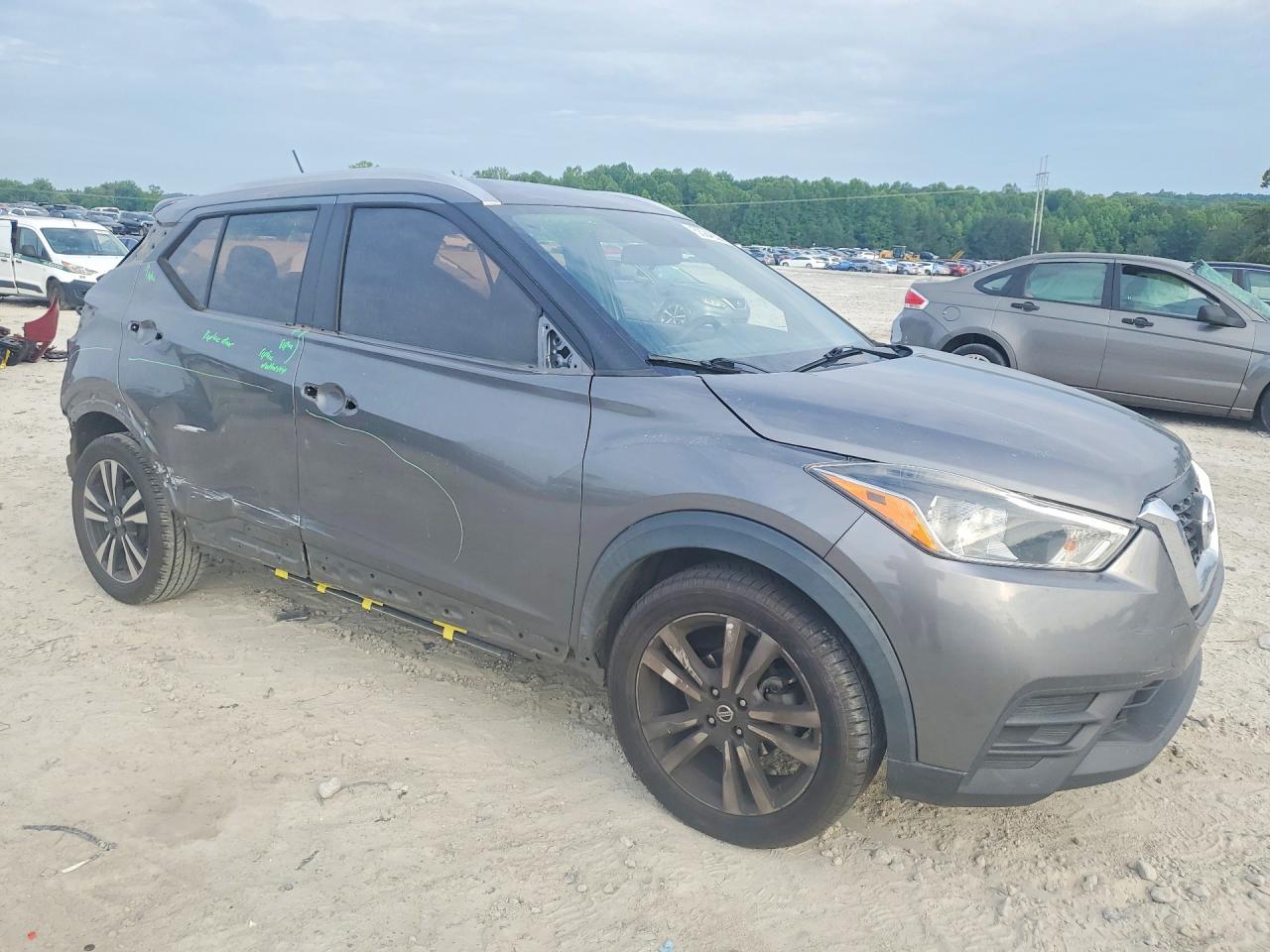 Nissan Kicks Sv