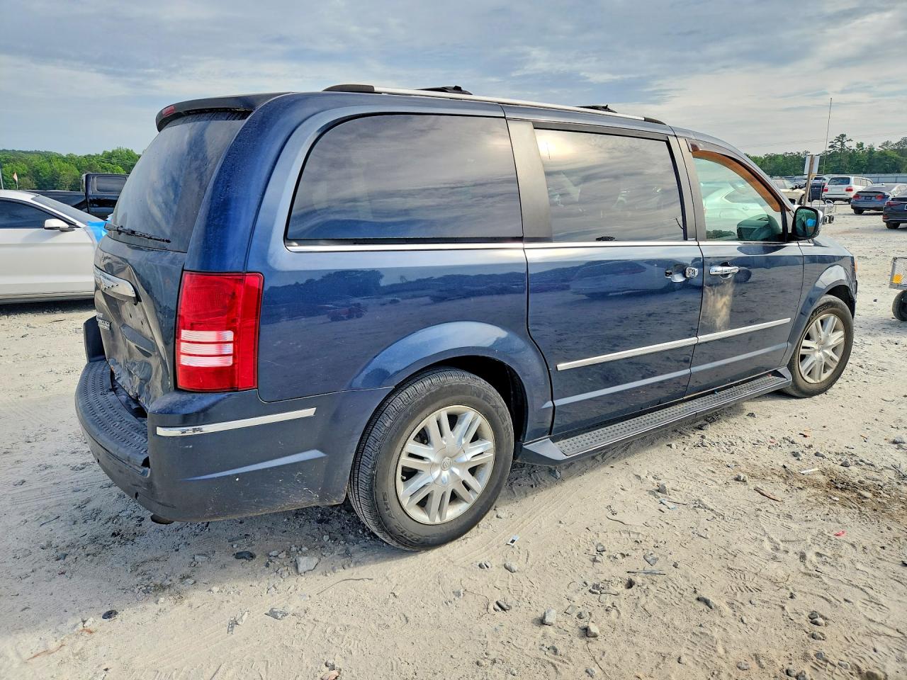 Chrysler Minivan Limited