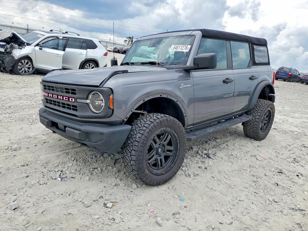 Salvage Ford Bronco Image