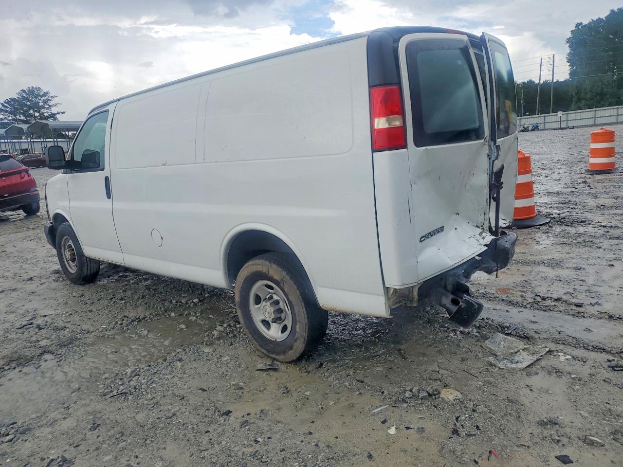 Chevrolet G2500 Van