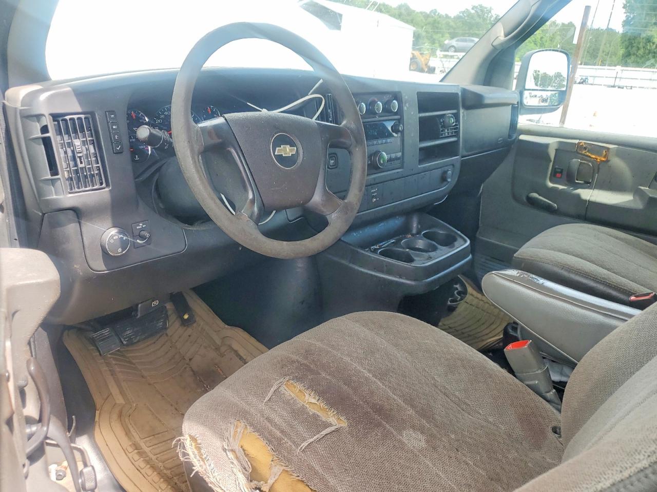 Chevrolet G2500 Van