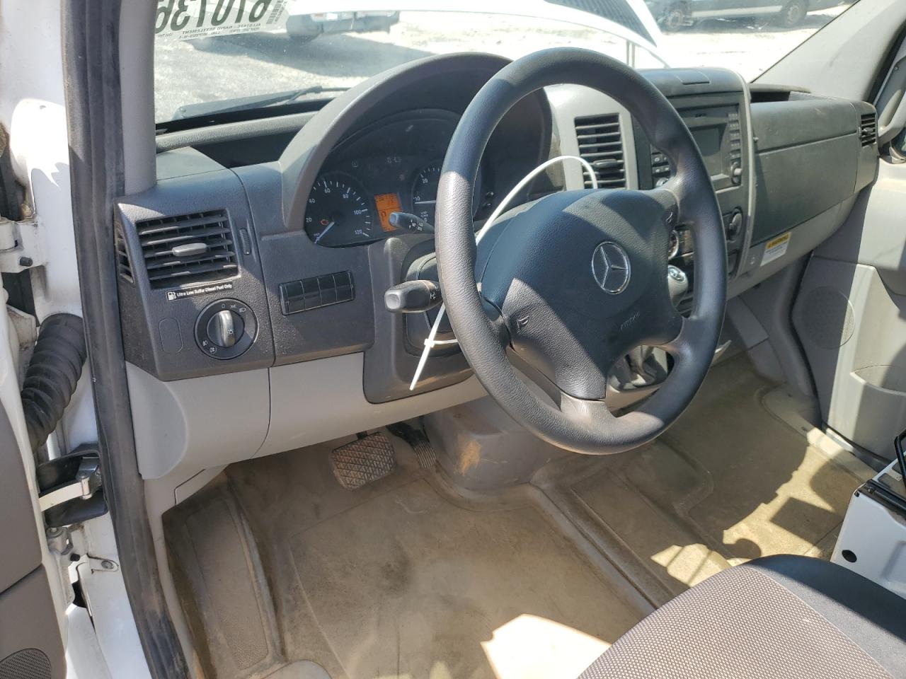 Mercedes-Benz Sprinter 2500