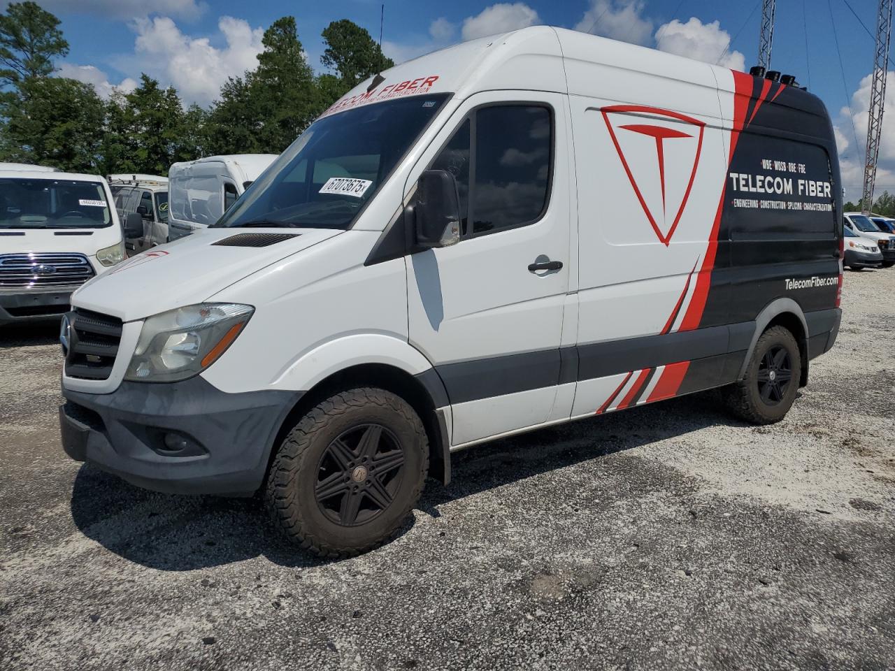 Salvage Mercedes-Benz Sprinter Image