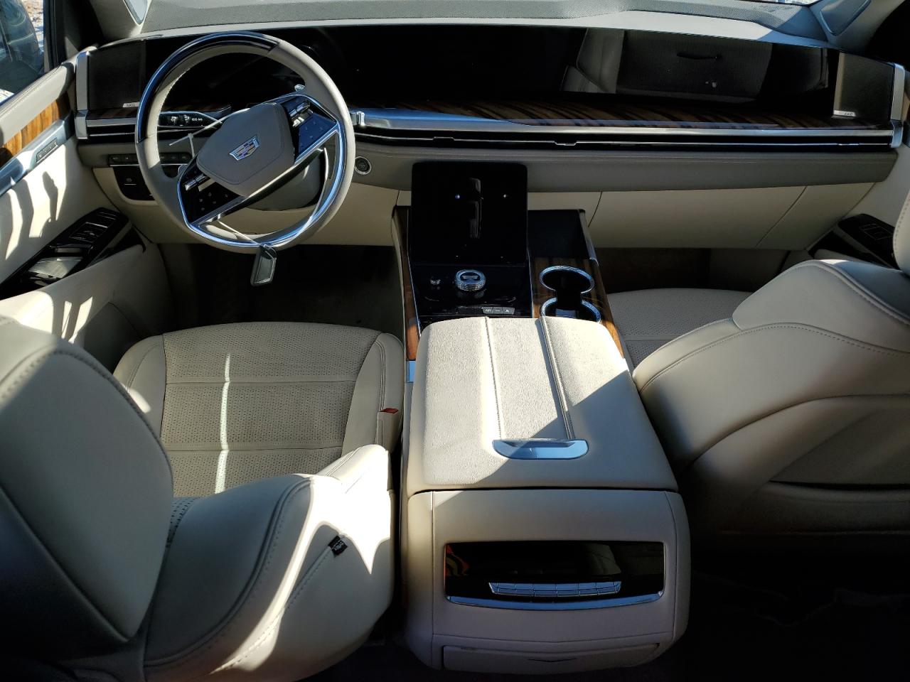 Cadillac Escalade Premium Luxury Platinum