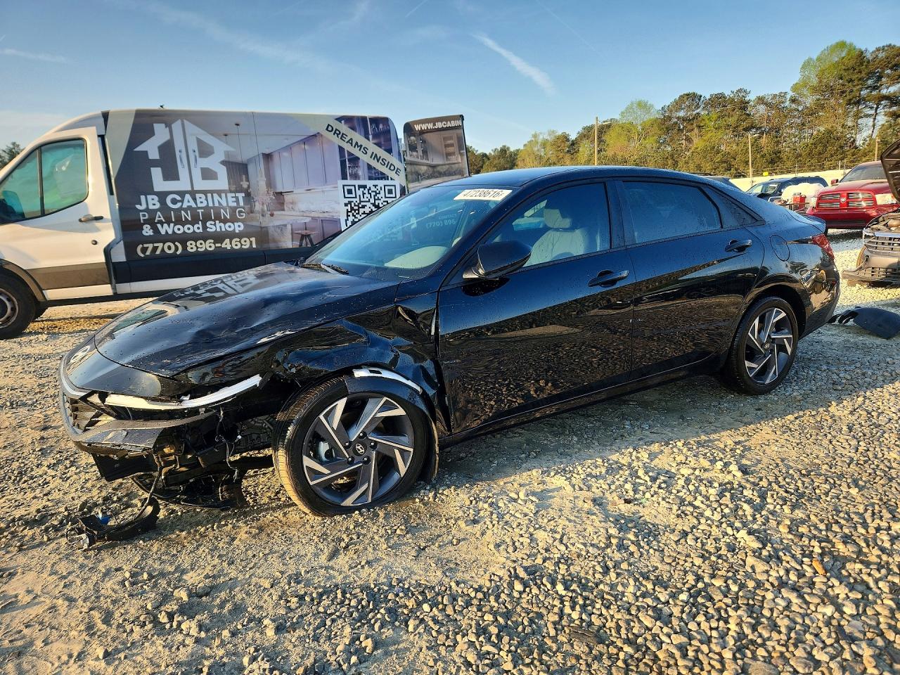 Salvage Hyundai ELANTRA Image