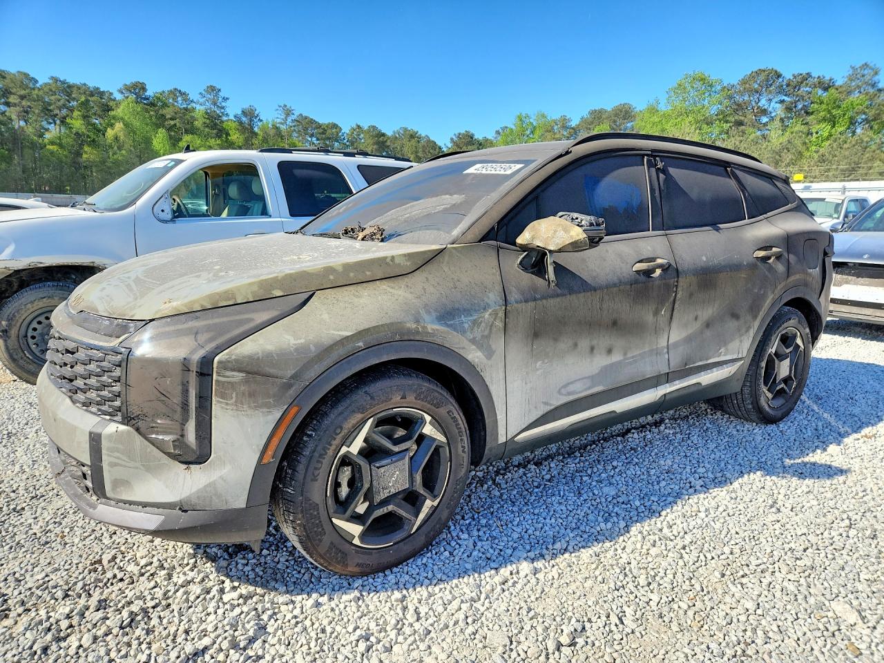 Salvage Kia Sportage Image