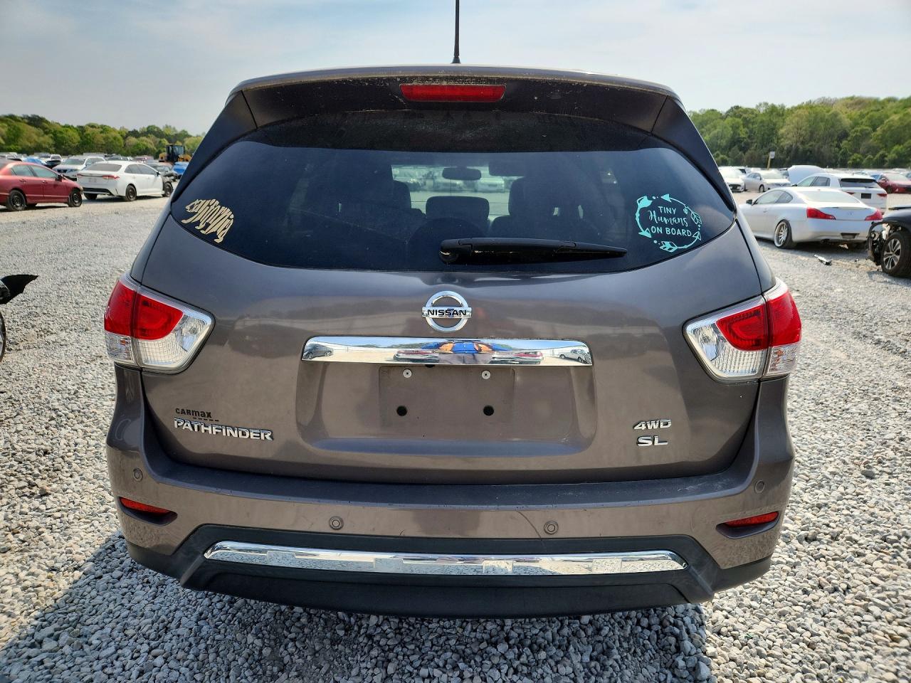 Nissan Pathfinder S