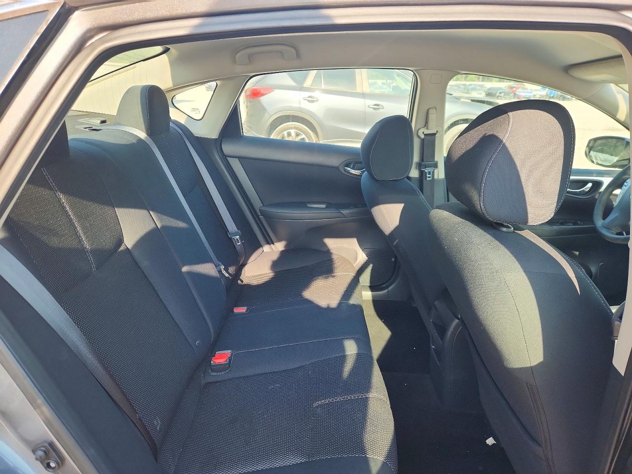 Nissan Sentra S
