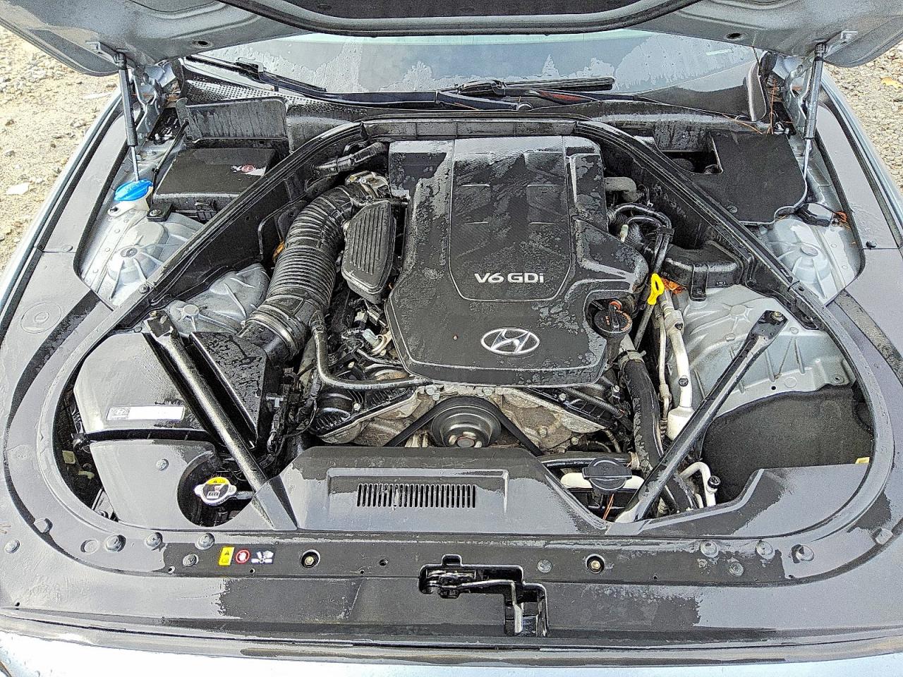 Hyundai Genesis 3.8l
