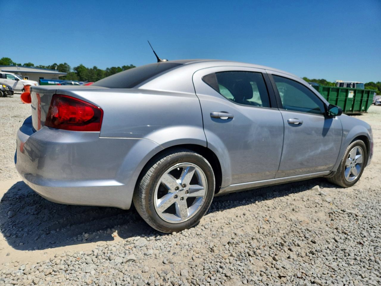 Dodge Avenger Se