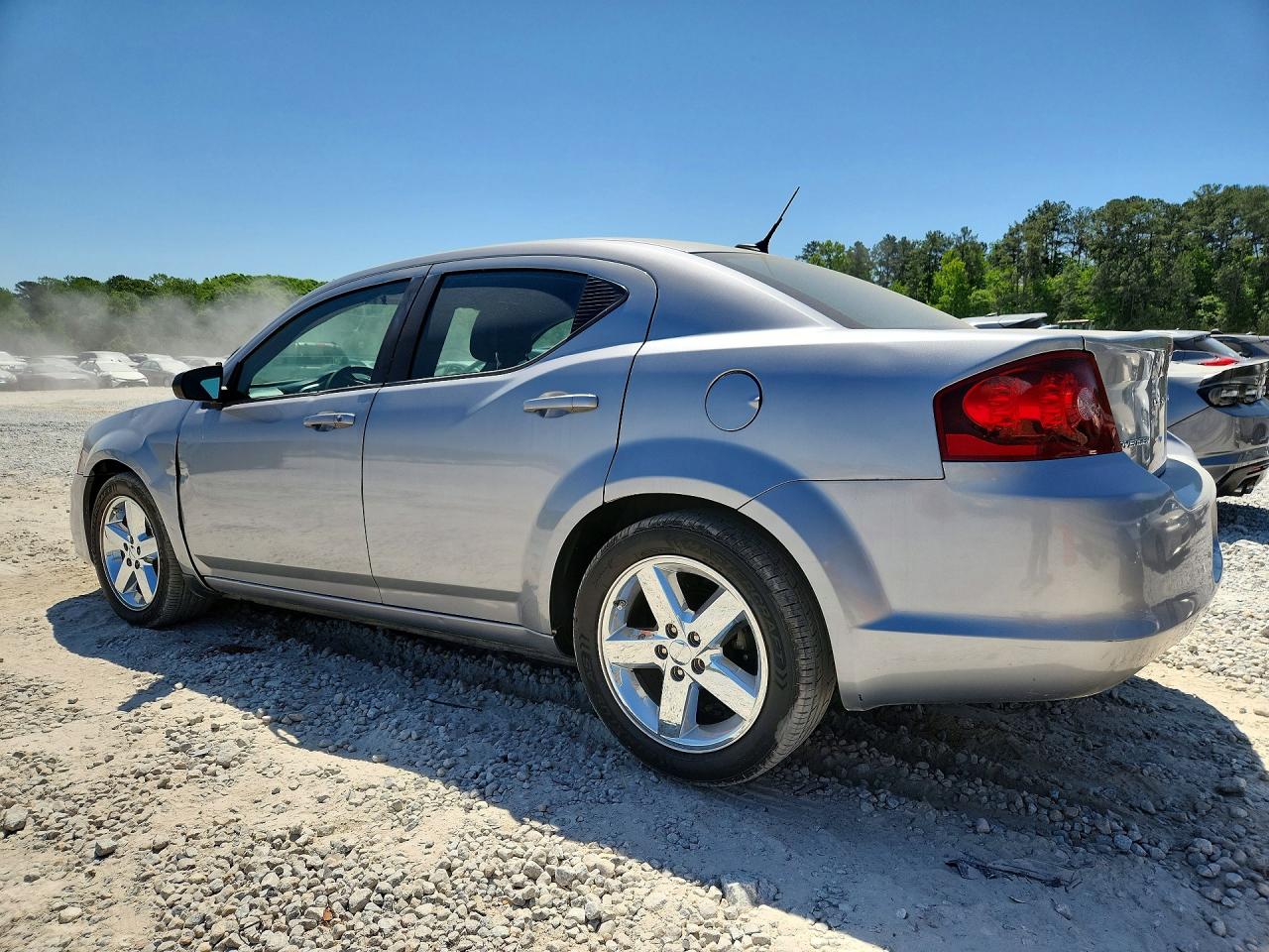 Dodge Avenger Se