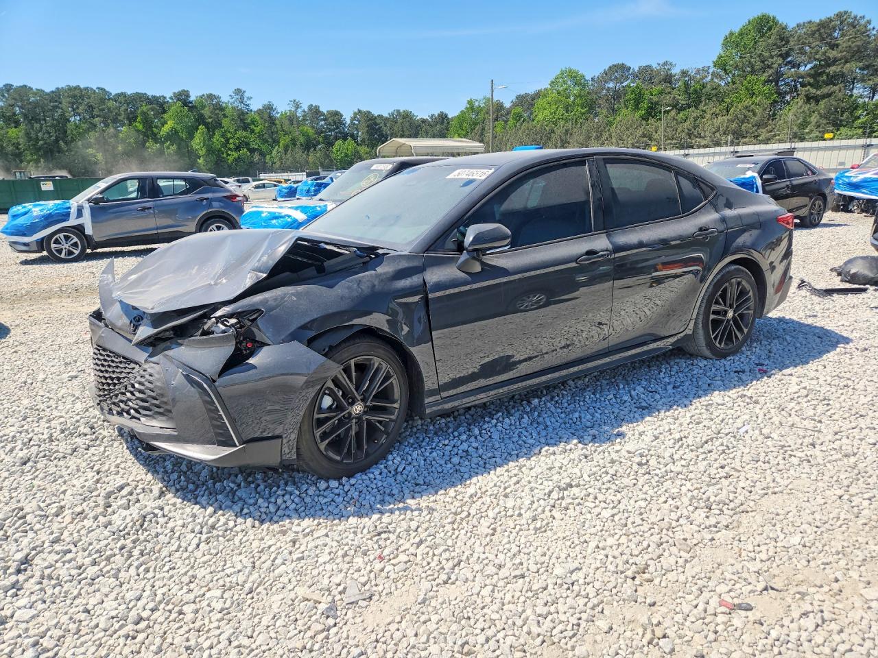 Salvage Toyota Camry Image