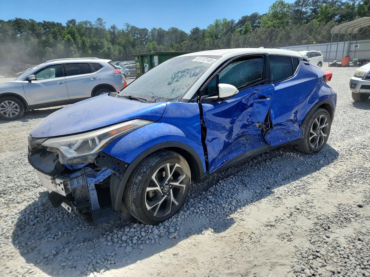 Salvage Toyota C-hr Xle P Image