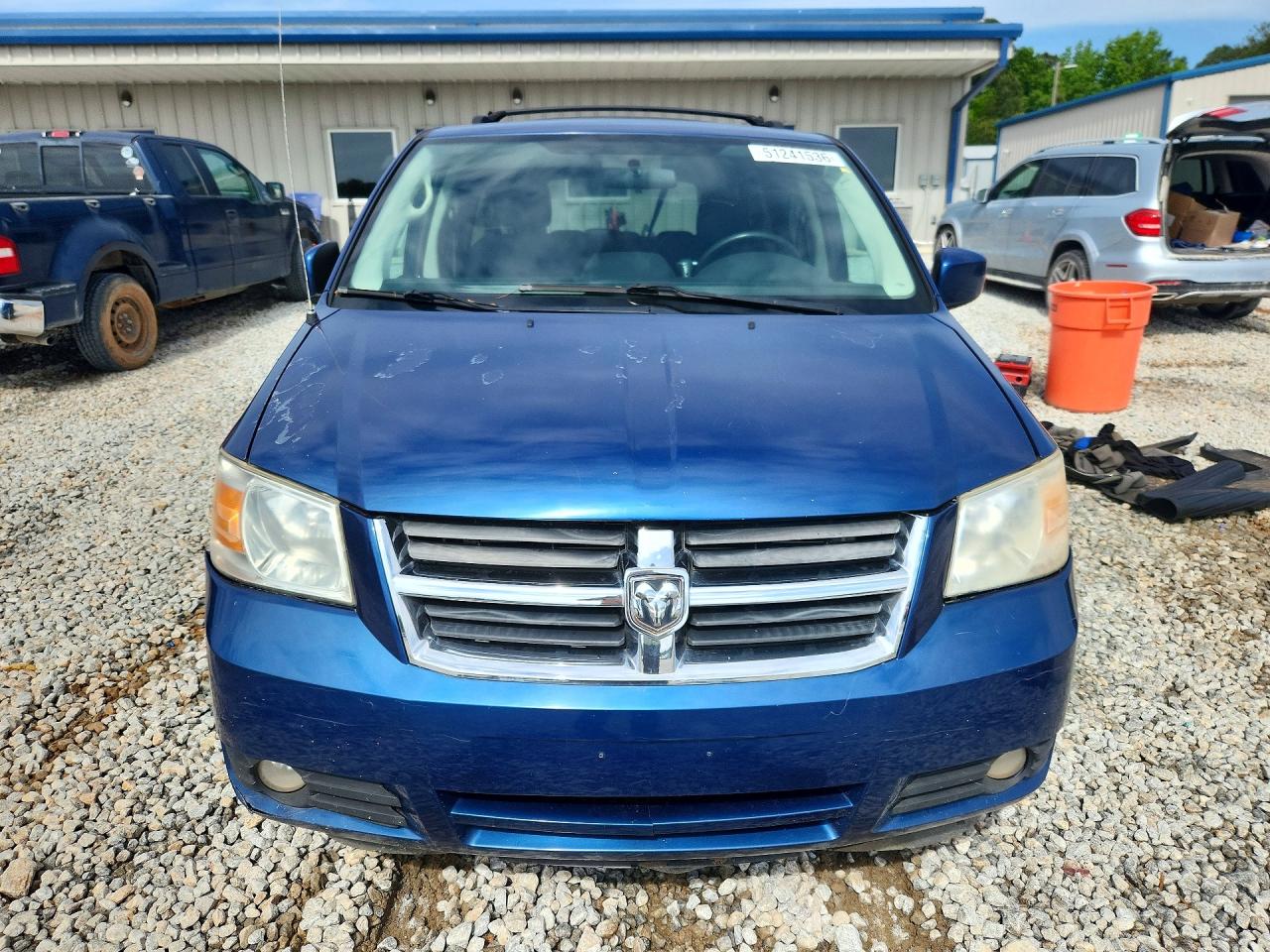 Dodge Caravan Sxt
