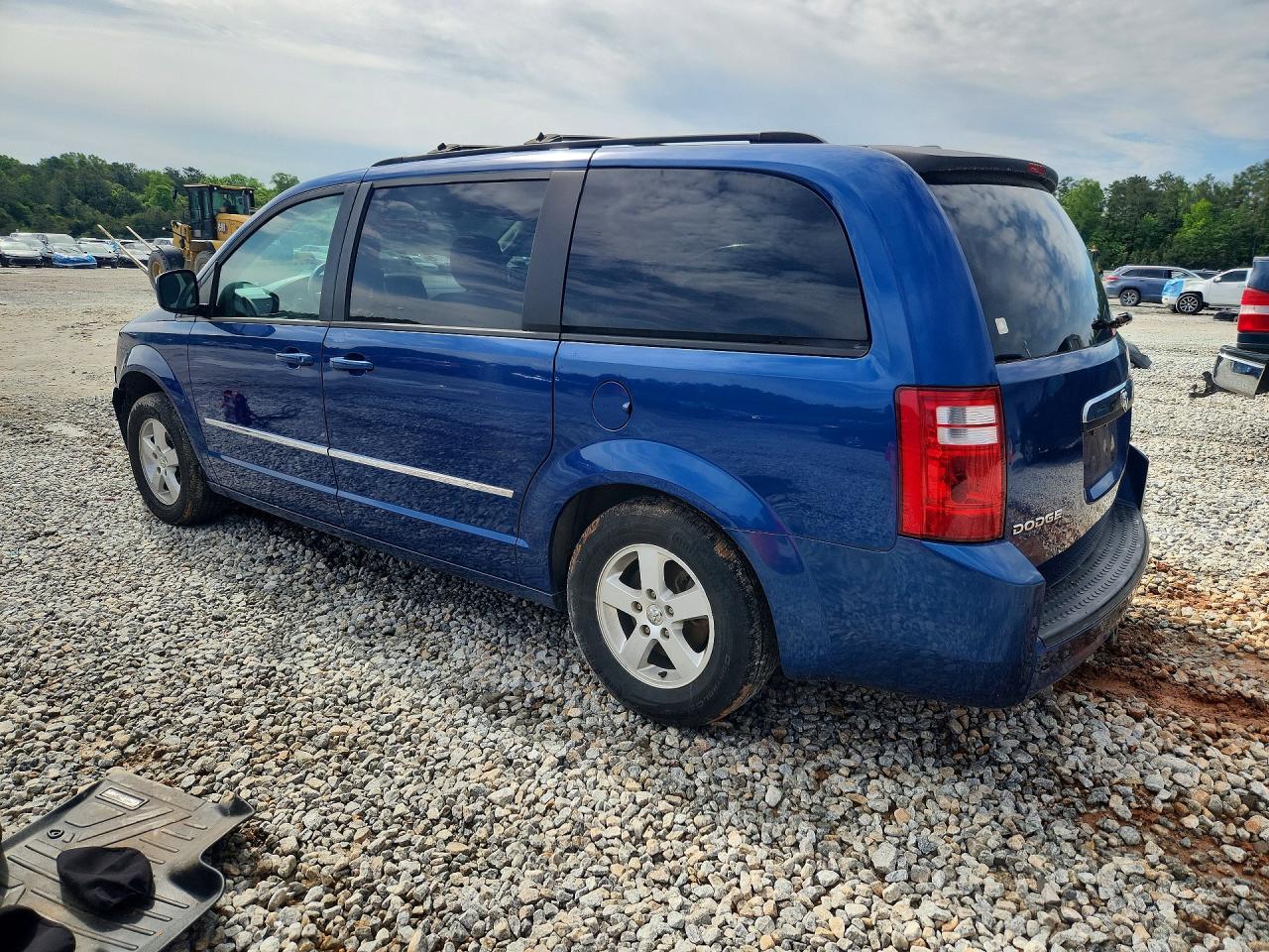Dodge Caravan Sxt
