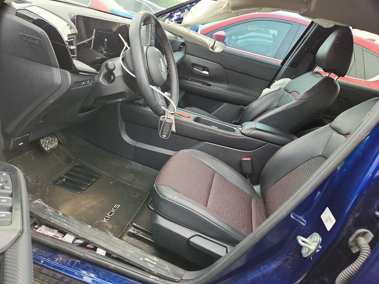 Nissan Kicks Sr