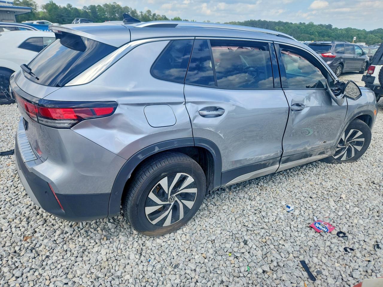 Volkswagen Tiguan S