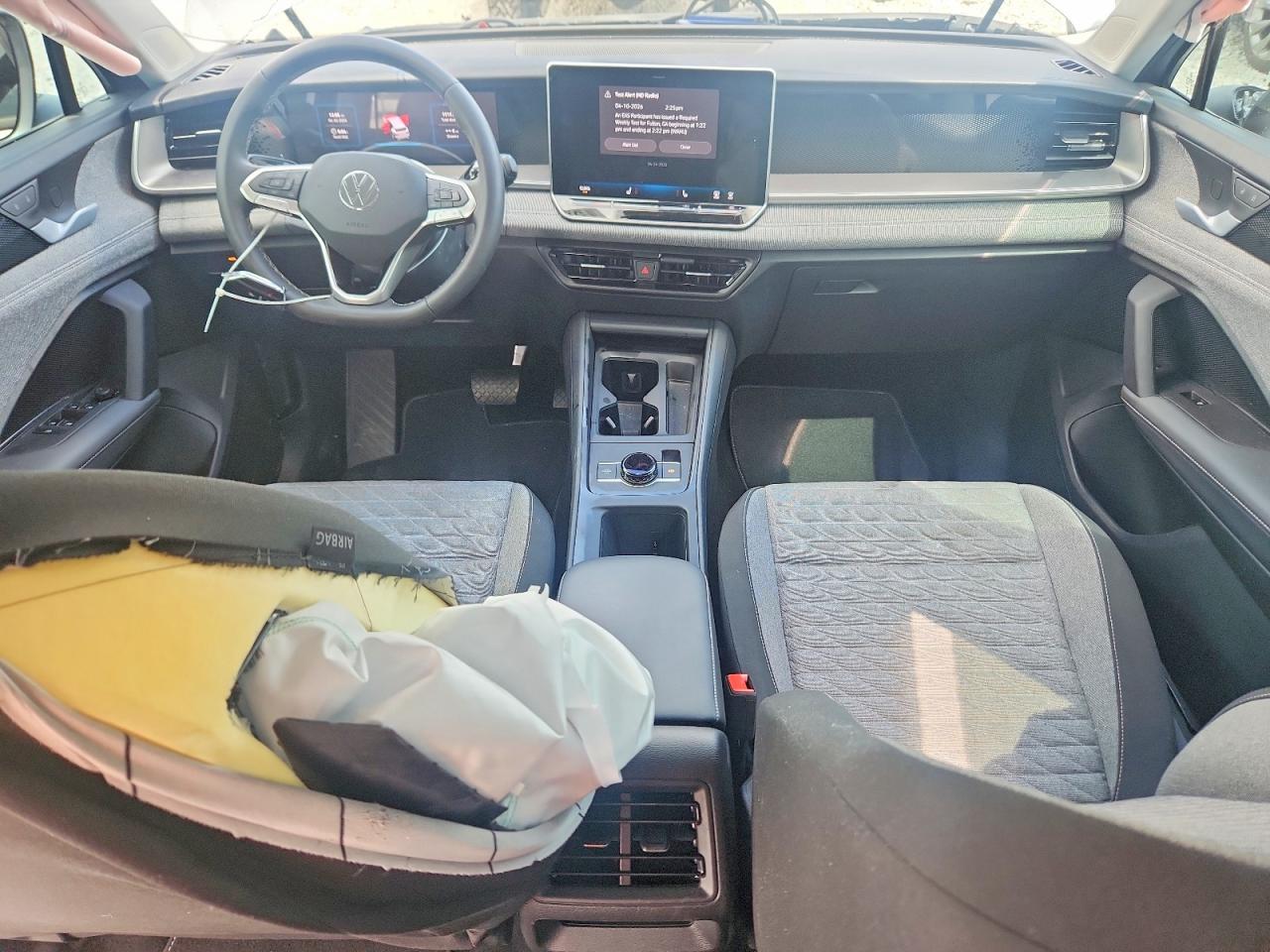 Volkswagen Tiguan S