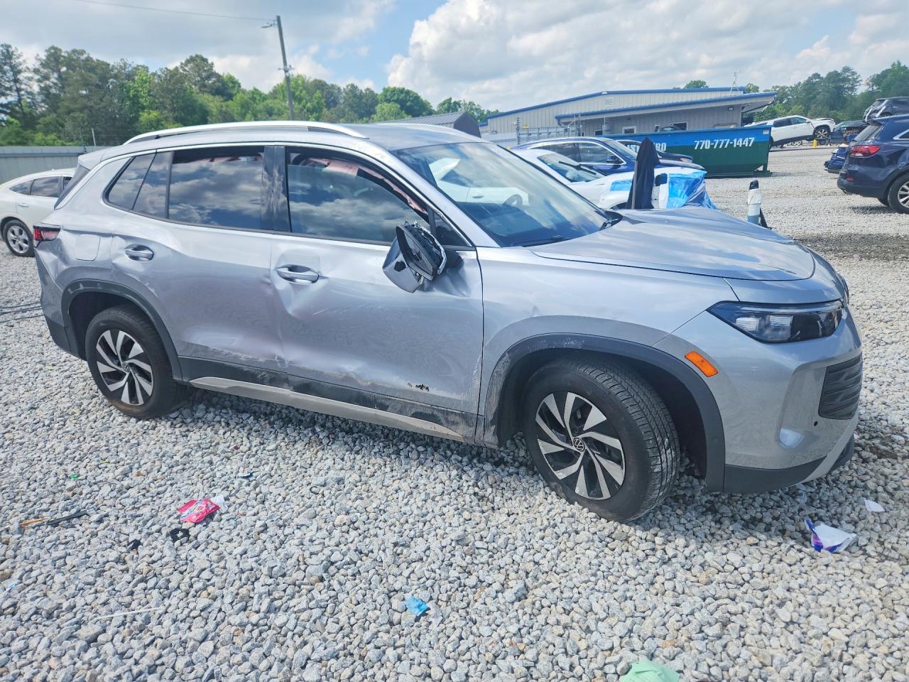 Volkswagen Tiguan S