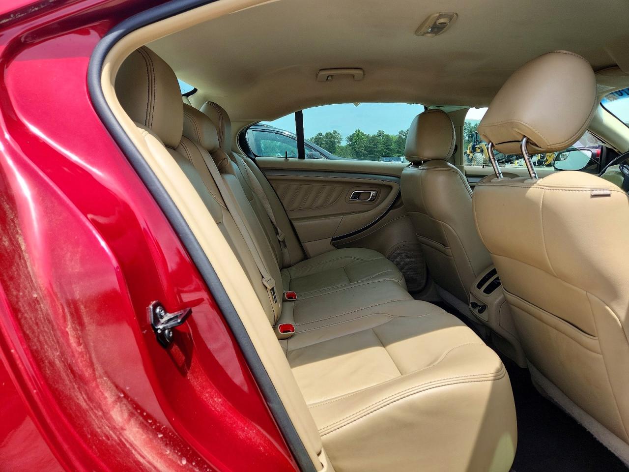 Ford Taurus Sel