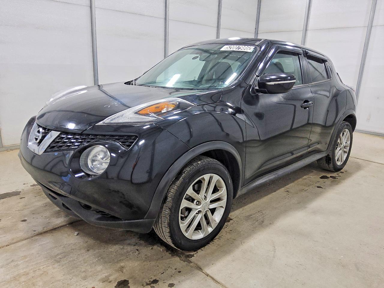 Salvage Nissan JUKE Image