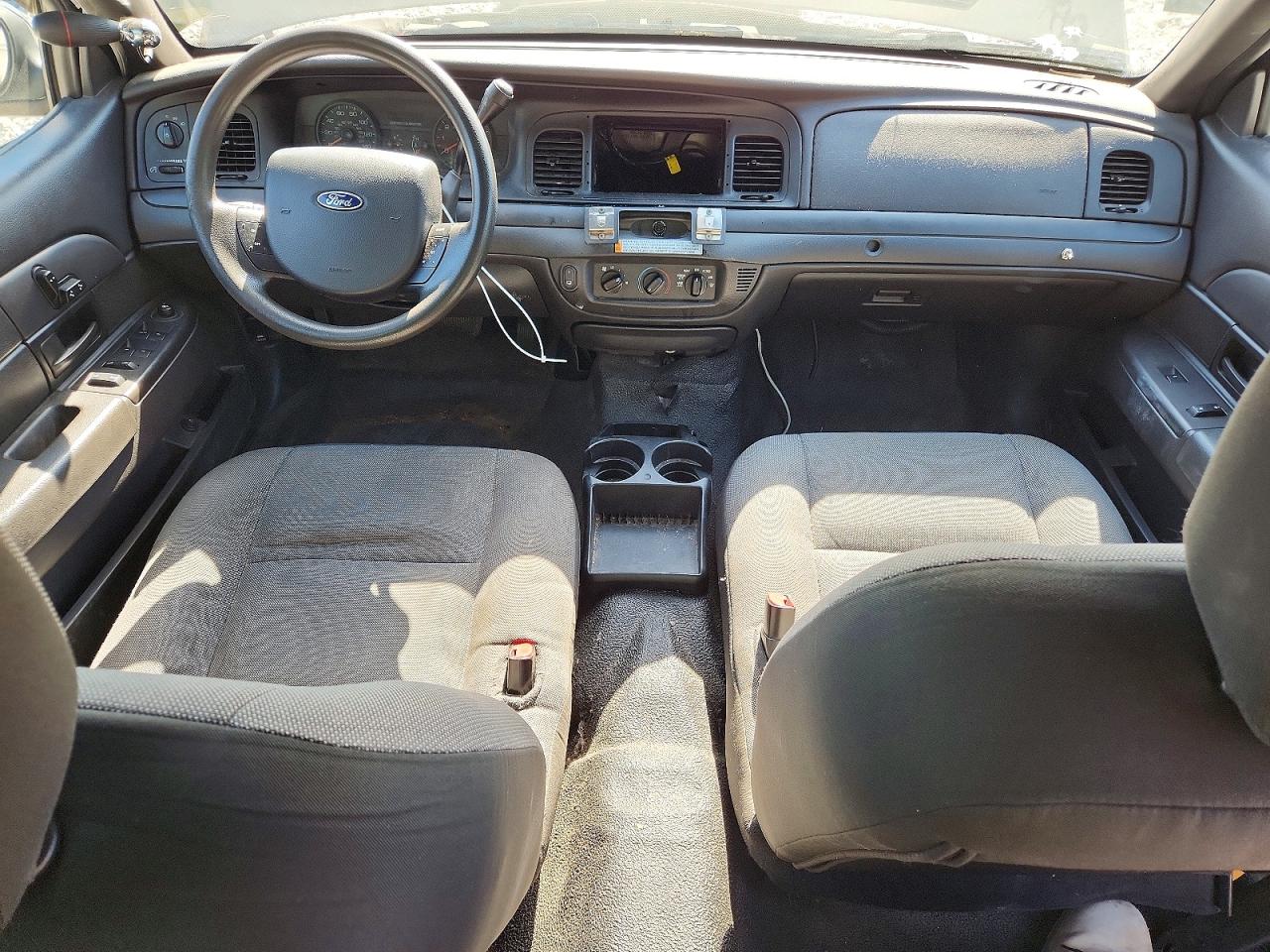 Ford Crown Vic Police Interceptor