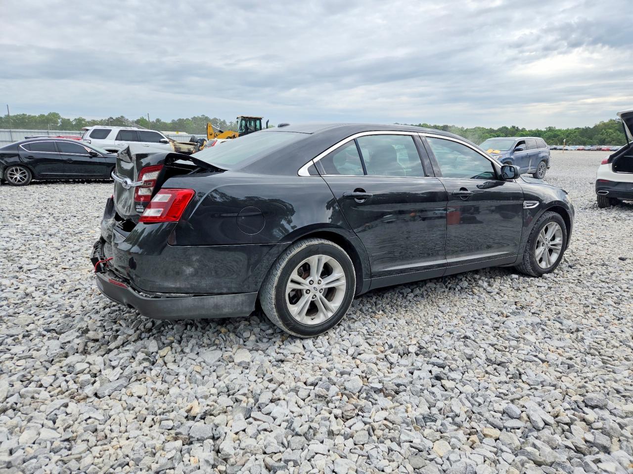 Ford Taurus
