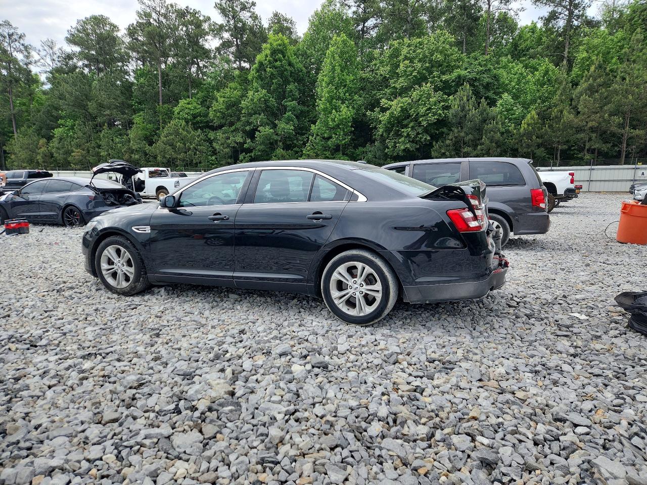 Ford Taurus