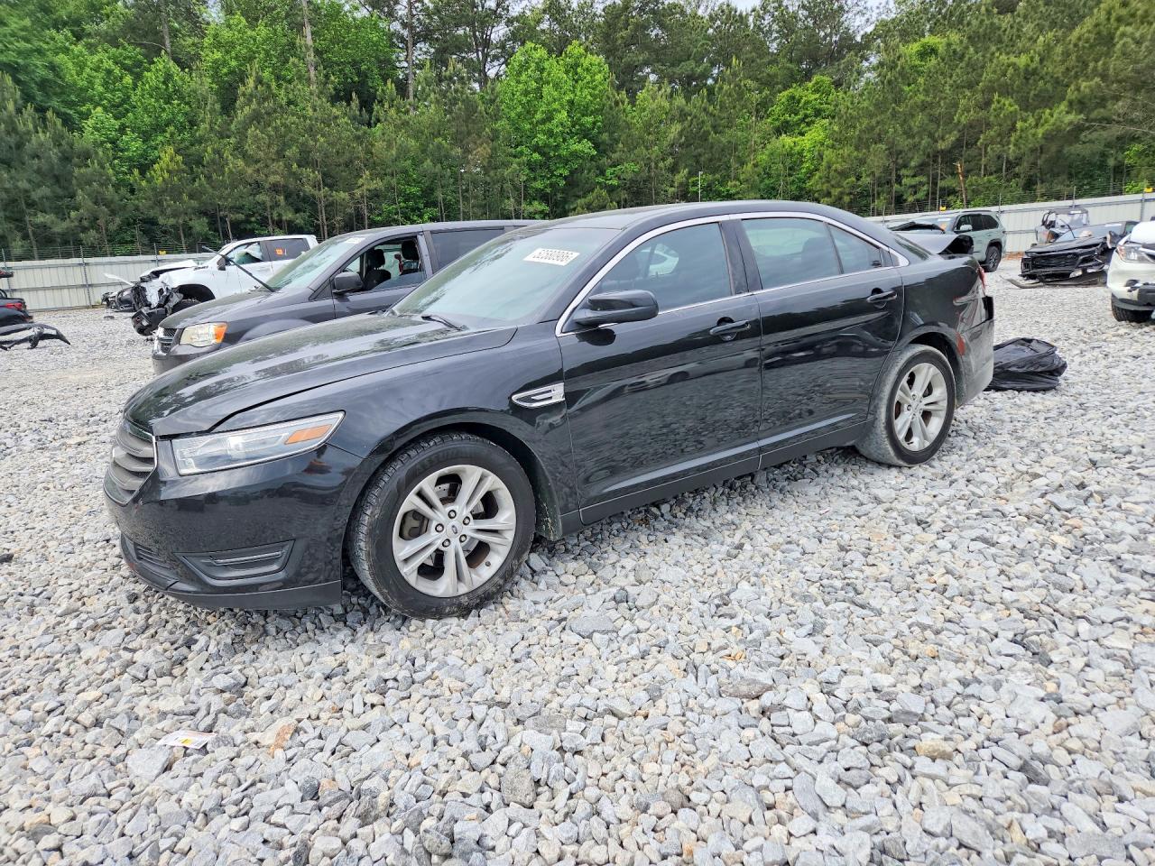Salvage Ford Taurus Image