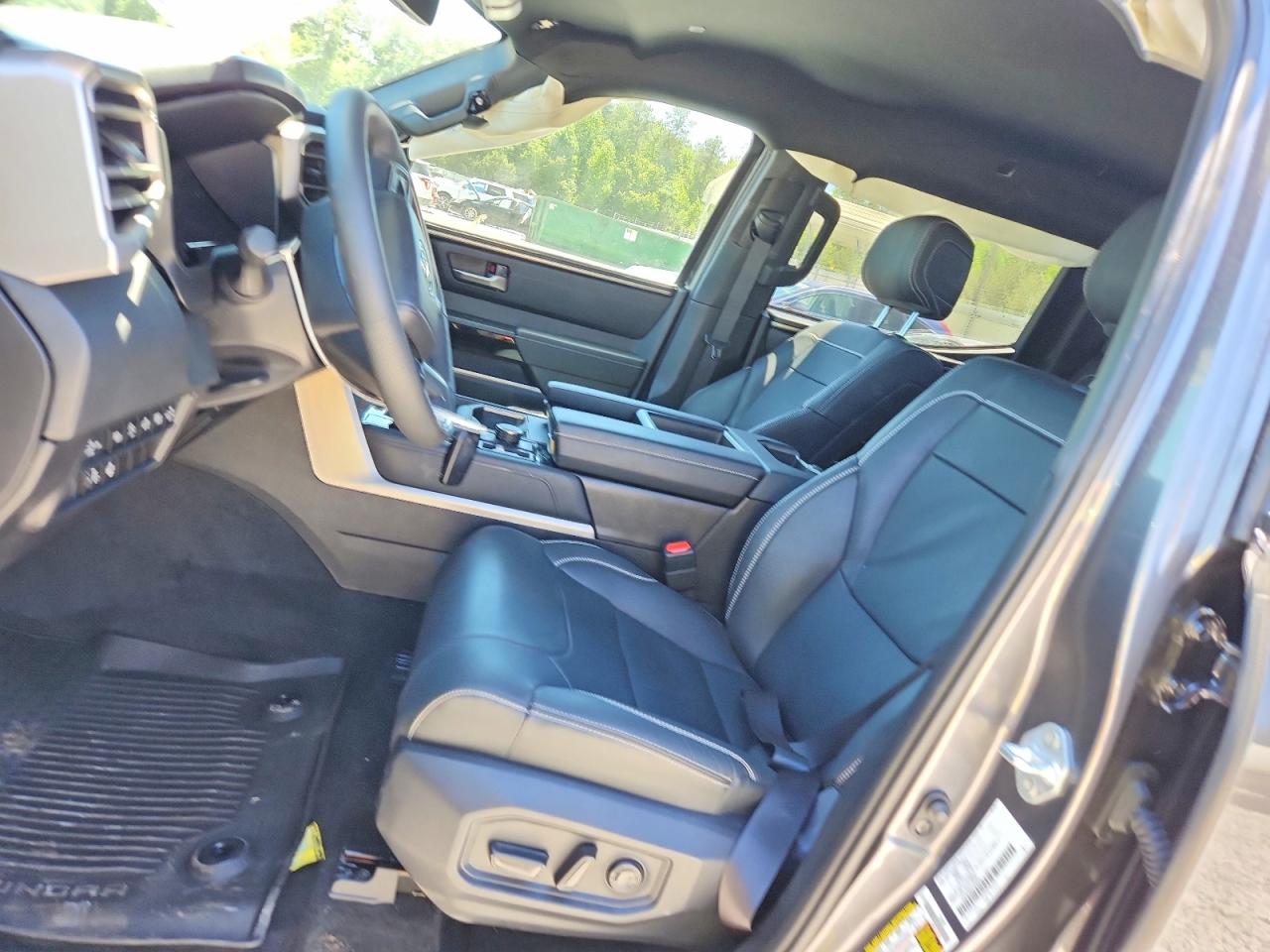 Toyota Tundra Limited