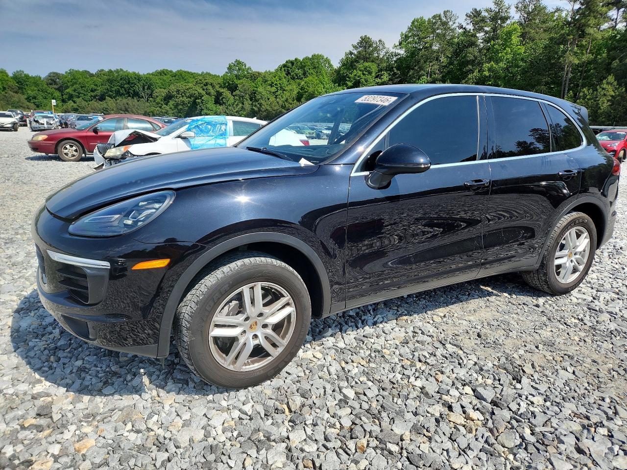 Salvage Porsche Cayenne Image