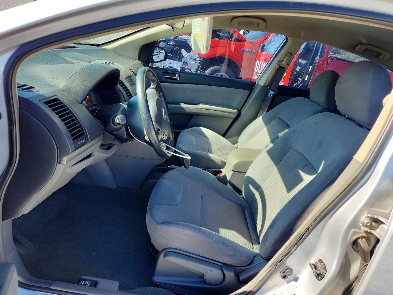 Nissan Sentra 2.0
