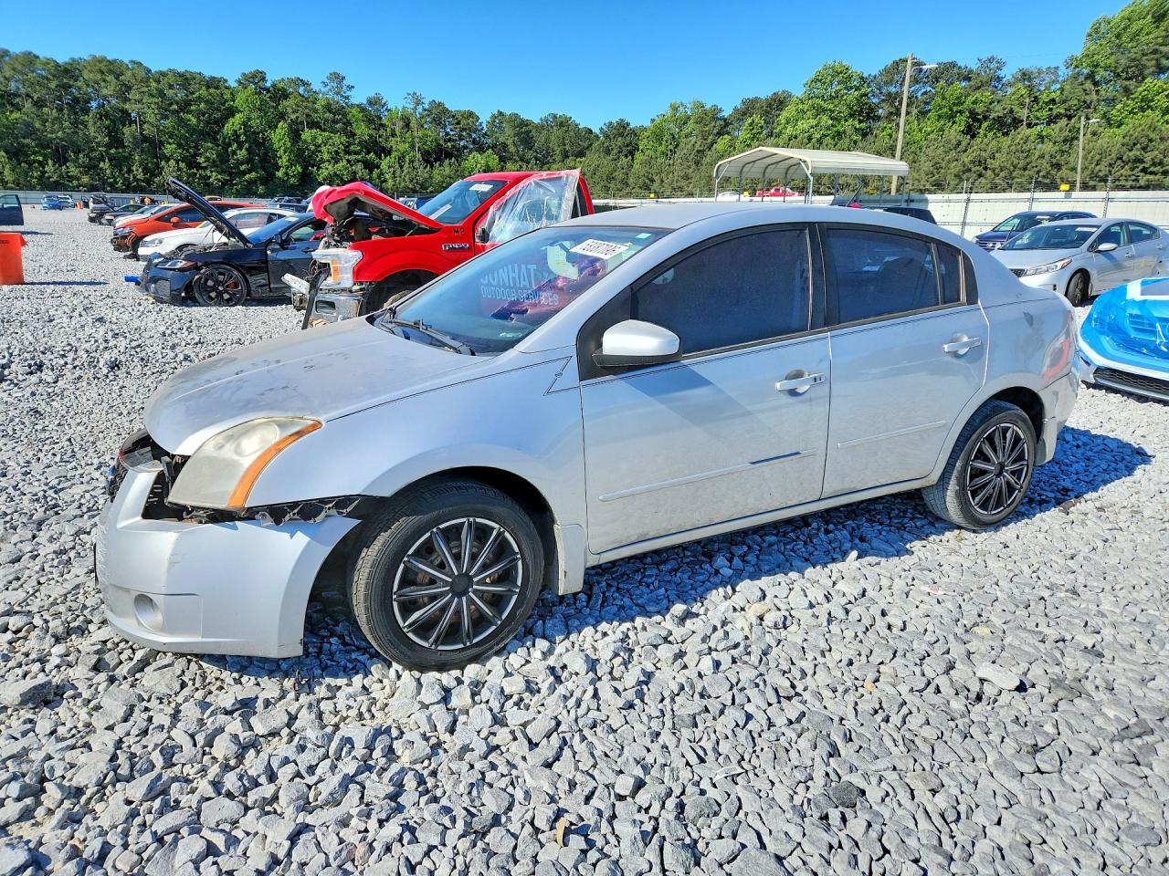 Salvage Nissan Sentra Image