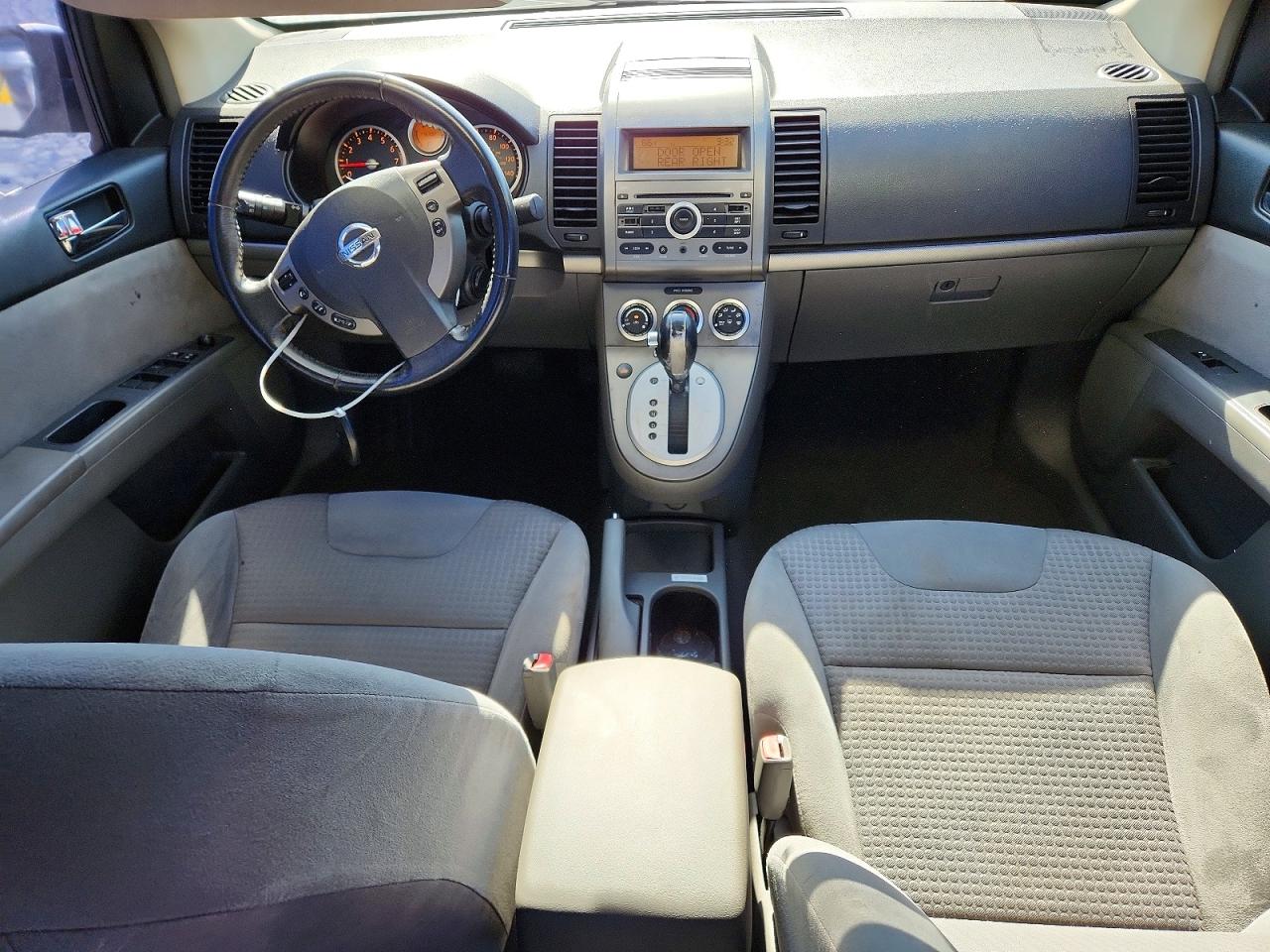 Nissan Sentra 2.0